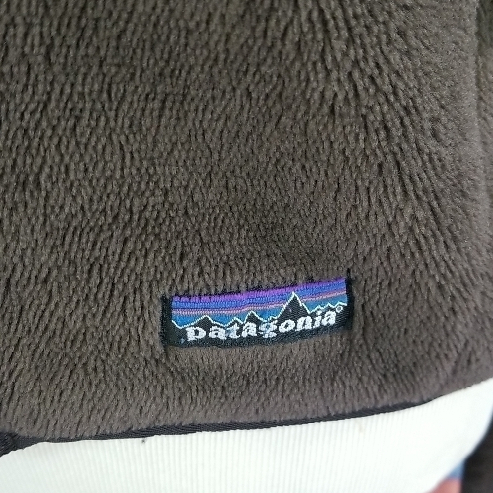 Patagonia Zip Up Fuzzy Jacket Size S - Picture 7 of 12